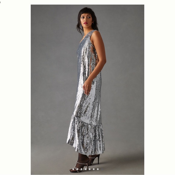 New Maeve One Shoulder Silver Sequin Dress - Picture 5 of 8